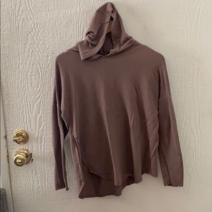 Hooded sweater/long sleeve top